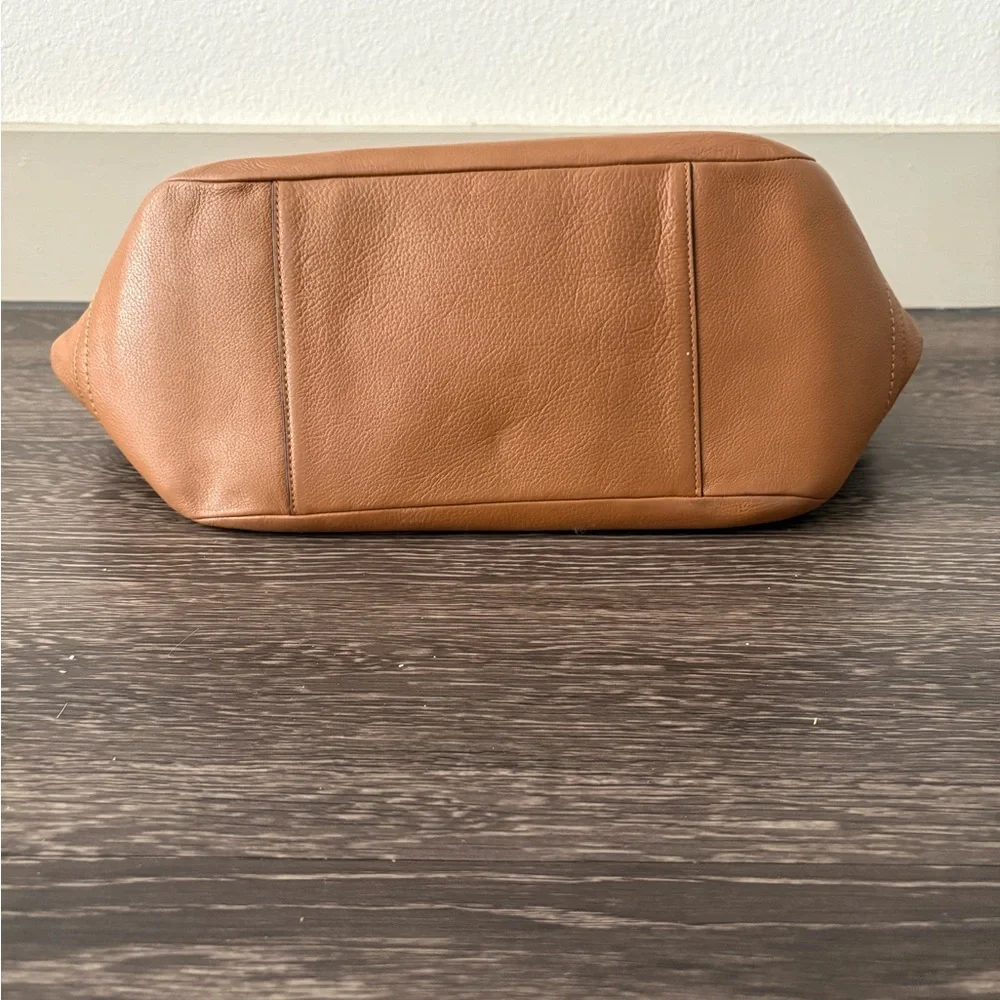 Coach Park Carrie Tote Shoulder Bag - Tan - Picture 3 of 8